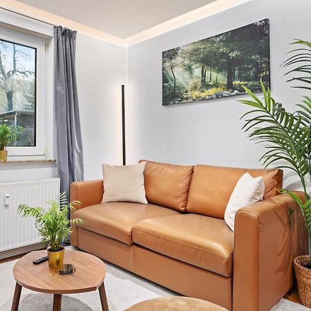 Edler Wohnraum Noble Stadtoase Mit Boxspringbett, Kaffeevollautomat, Lift & Parkplatz Хемниц Экстерьер фото