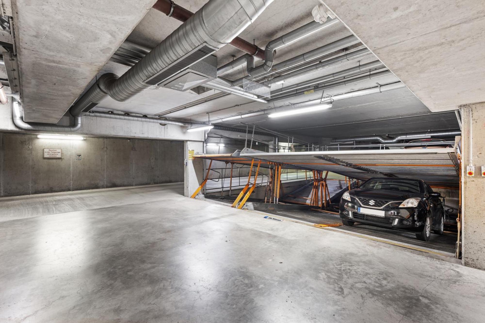 Edler Wohnraum Noble Stadtoase Mit Boxspringbett, Kaffeevollautomat, Lift & Parkplatz Хемниц Экстерьер фото